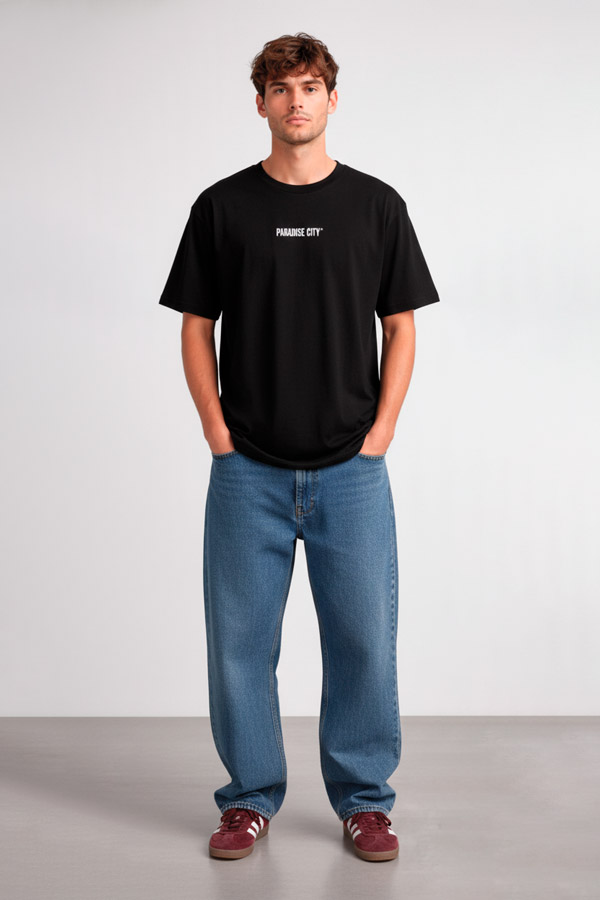 Remera Foundation Oversize Black